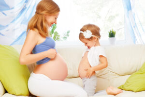 Tác dụng của Yến Sào đối với phụ nữ mang thai và khi cho con bú